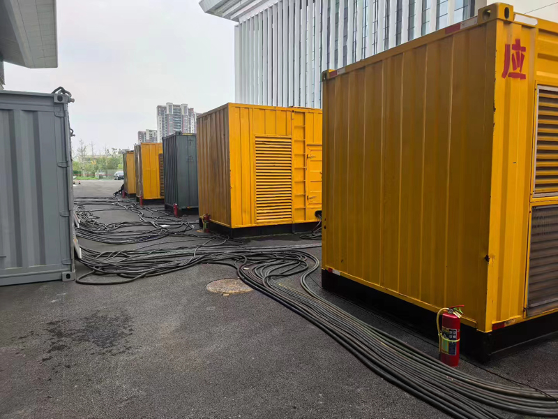 站前不同季节柴油发电机组保养有哪些注意事项?