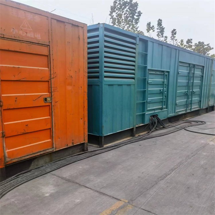 站前如何选择适合 600kW 柴油发电机组的热继电器?